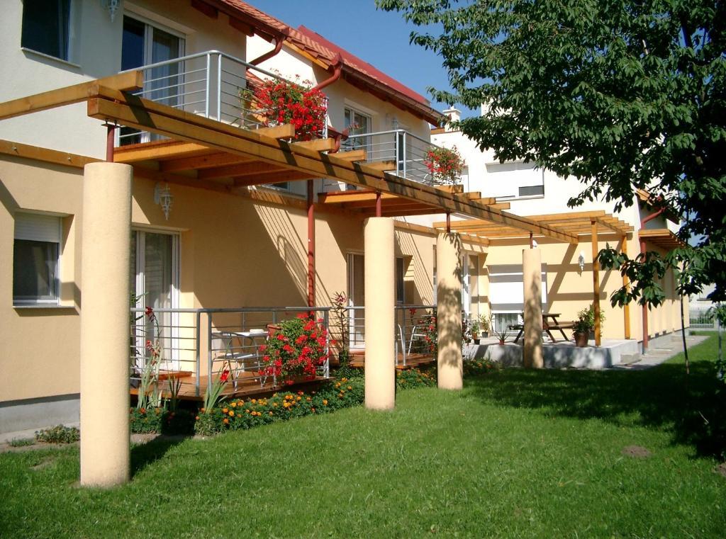 Luca Apartments Zalakaros Exterior foto
